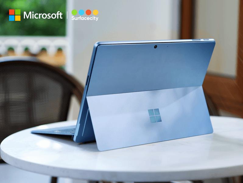 Chiếc Surface Pro 9 Sapphire đầu tiên tại Việt Nam