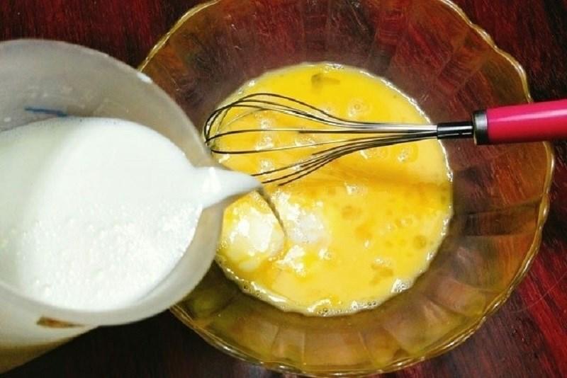 Cân chỉnh tỉ lệ trứng trong bánh flan