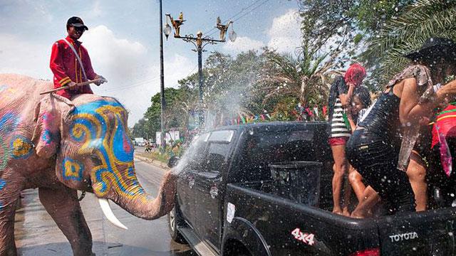 Lễ hội té nước Thái Lan - Lễ hội Songkran