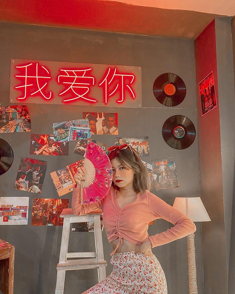 Lên đồ sống ảo cực chất tại các quán phong cách Hongkong ở Hà Nội