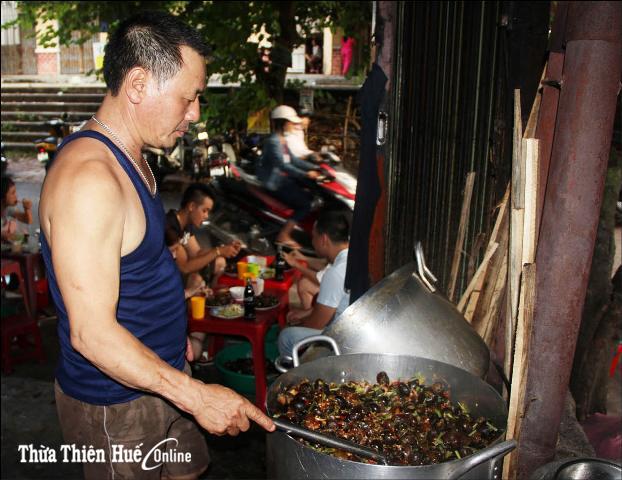 Cẩn trọng với “đặc sản” ốc bươu vàng