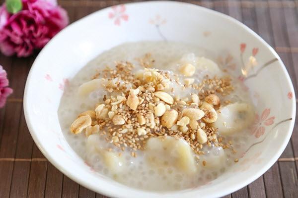 chè chuối nước cốt dừa