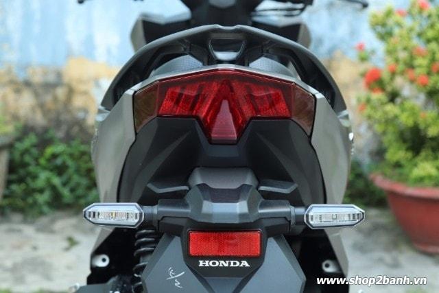 Xe Honda Vario 150 bạc nhám nhập khẩu Indo 2022