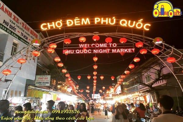 Review chợ đêm Phú Quốc ăn uống check in sống ảo Nhất