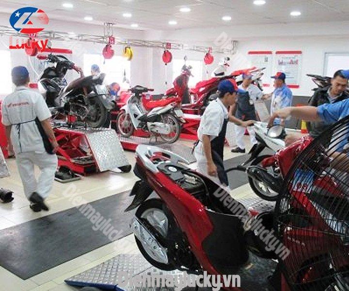 Bảo dưỡng xe máy Honda mất bao nhiêu tiền? Bảng giá 2024