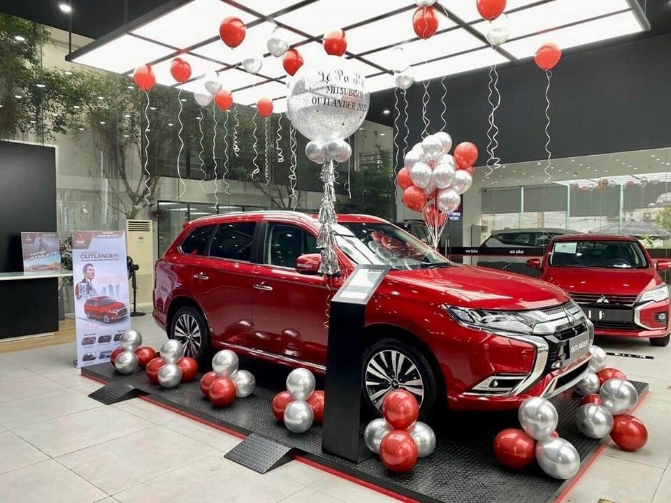 Mitsubishi Outlander 2024