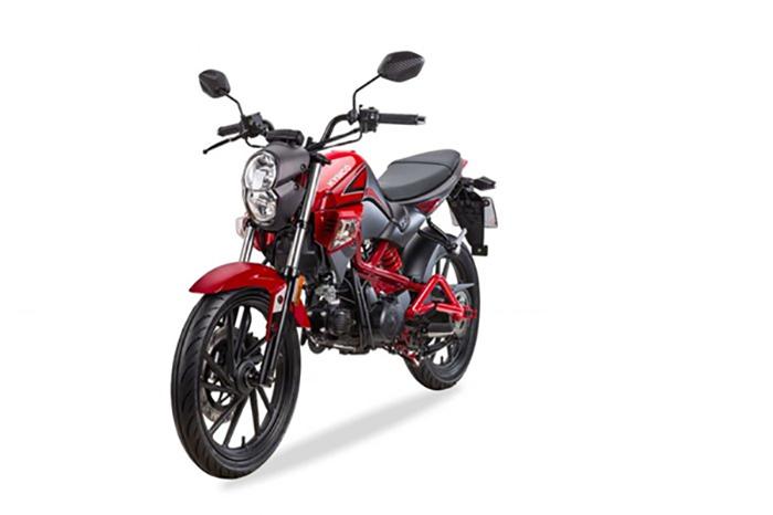 Điểm danh 2 mẫu xe mô tô 50cc không cần bằng lái cho nam sinh